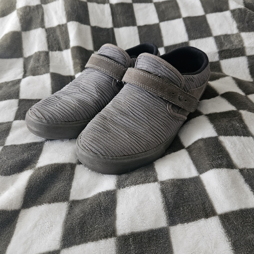 Supra Grey Slip On Skate Shoe - Picture 1 of 7
